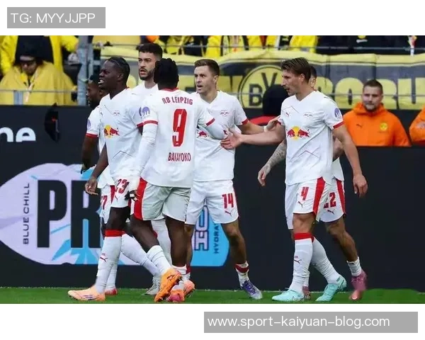 德天空报道拜仁对霍村前锋阿斯拉尼兴趣加深球员预计明夏离队